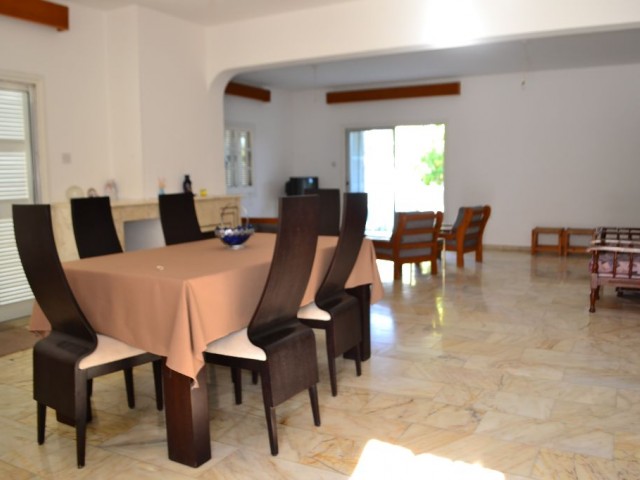 Detached House To Rent in Karaoğlanoğlu, Kyrenia