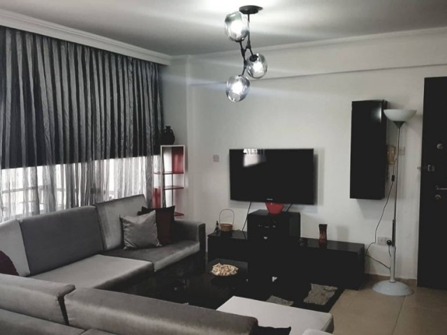 Flat To Rent in Alsancak, Kyrenia