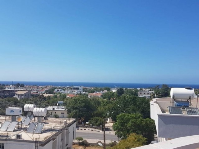 Flat To Rent in Alsancak, Kyrenia