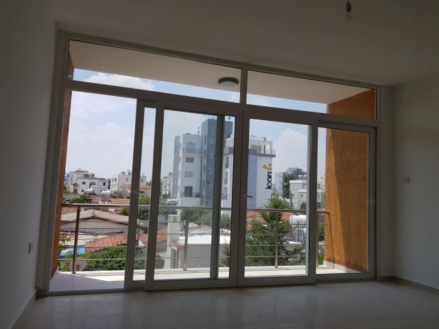 Sahibinden Satılık( For Sale) Lefkoşa Kücük Kaymaklı Sıfır 2+1 Daire