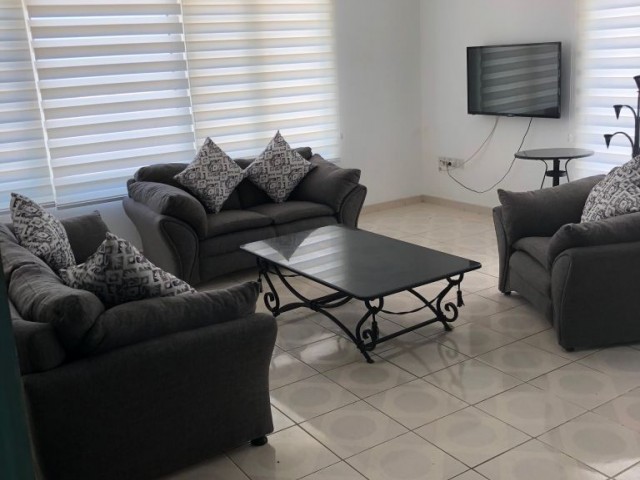 Penthouse To Rent in Girne Merkez, Kyrenia