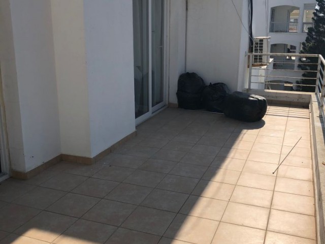 Penthouse To Rent in Girne Merkez, Kyrenia