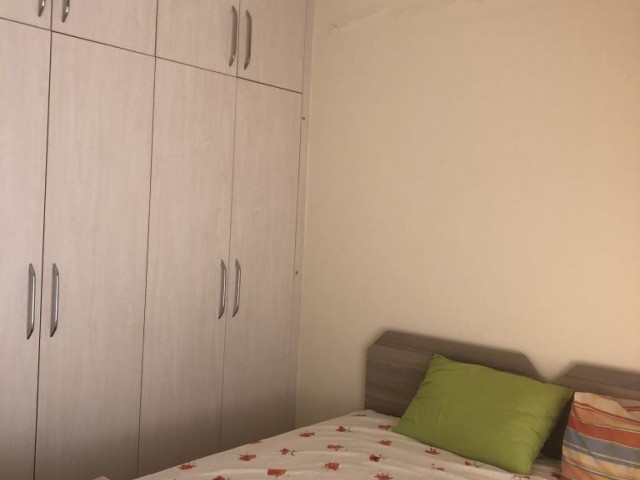 GİRNE MERKEZ NUSMAR MARKET CİVARI 1+1 FULL EŞYALI KİRALIK DAİRE