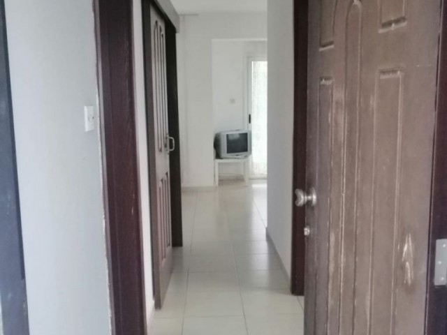 Flat To Rent in Karaoğlanoğlu, Kyrenia