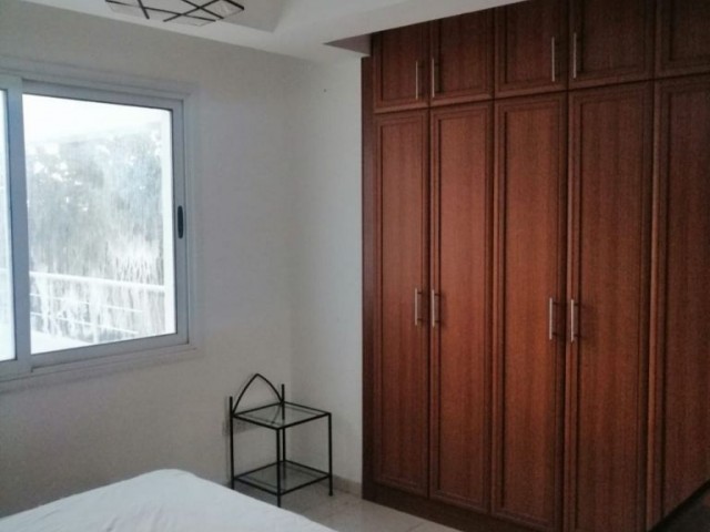 Flat To Rent in Karaoğlanoğlu, Kyrenia