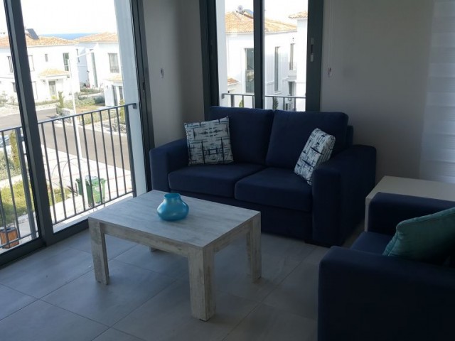 KIBRIS TOWN HOUSES ÖDÜLLÜ SİTEDE FULL EŞYALI  2+1 LÜKS DAİRE!!!