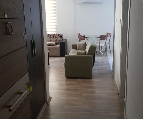 Girne Merkez'de Kiralık Lüx Residance 1+1 Daire!!!