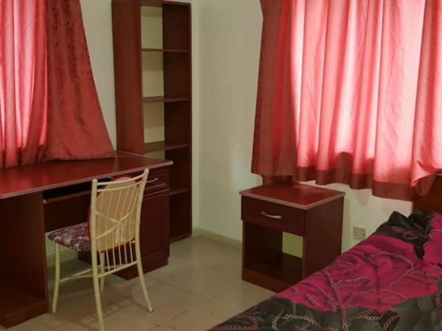 Flat To Rent in Girne Merkez, Kyrenia