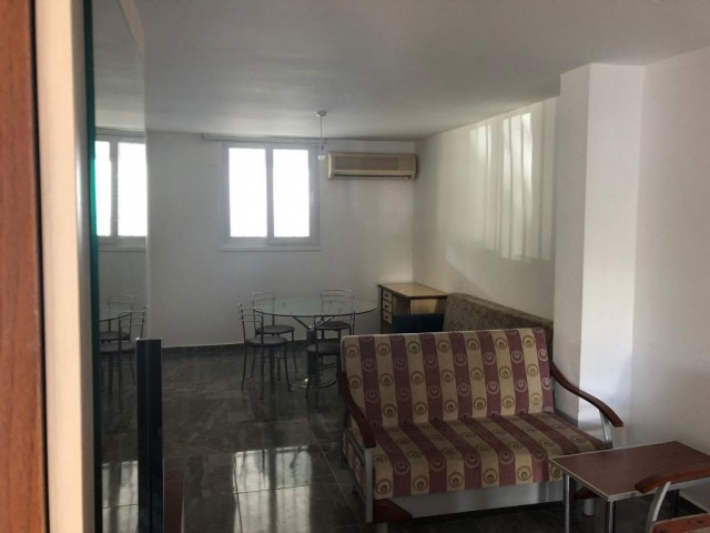 Flat To Rent in Girne Merkez, Kyrenia