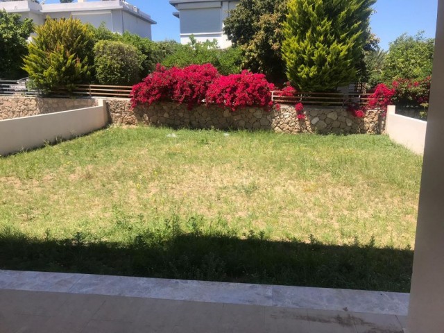 ویلا برای اجاره in Zeytinlik, گیرنه