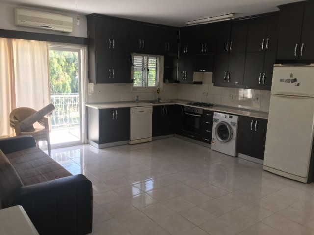 Flat To Rent in Girne Merkez, Kyrenia