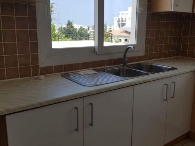 Penthouse To Rent in Girne Merkez, Kyrenia