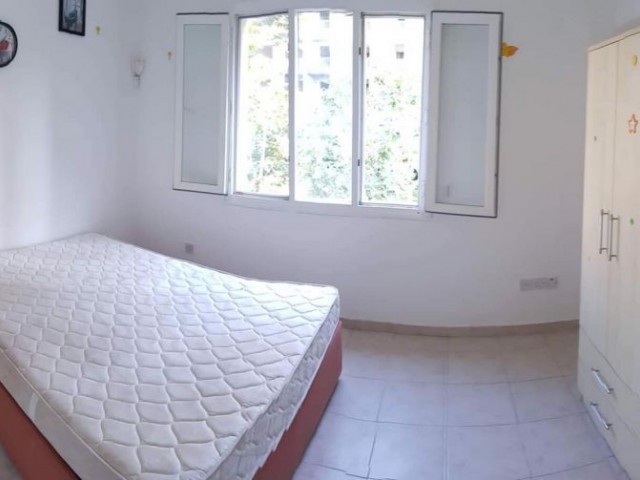 Flat To Rent in Yukarı Girne, Kyrenia