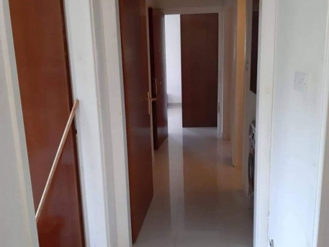 Flat To Rent in Karaoğlanoğlu, Kyrenia