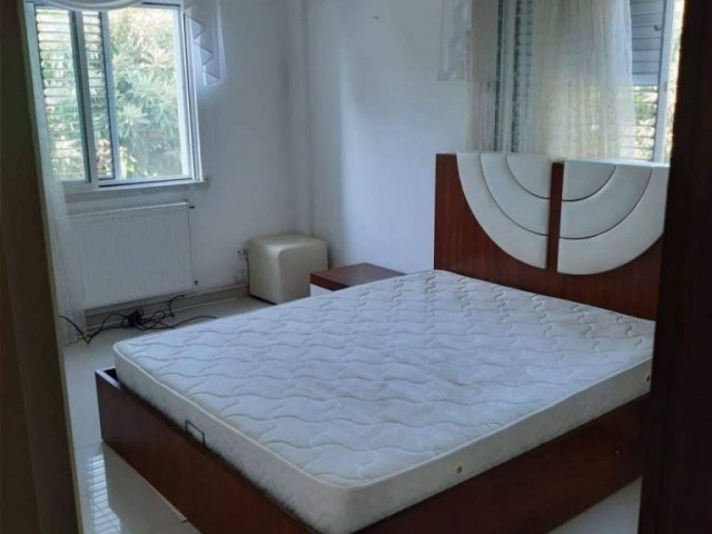 Flat To Rent in Karaoğlanoğlu, Kyrenia