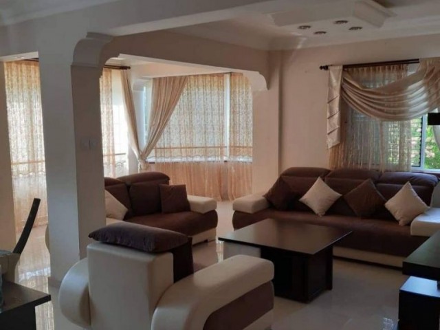 Flat To Rent in Karaoğlanoğlu, Kyrenia