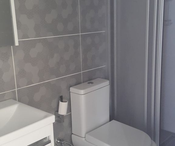 Flat To Rent in Karaoğlanoğlu, Kyrenia