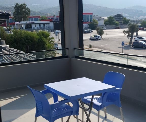 Flat To Rent in Karaoğlanoğlu, Kyrenia