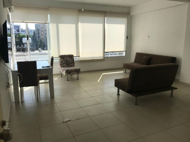 Flat To Rent in Küçük Kaymaklı, Nicosia