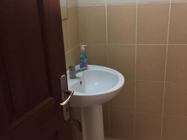 Flat To Rent in Girne Merkez, Kyrenia