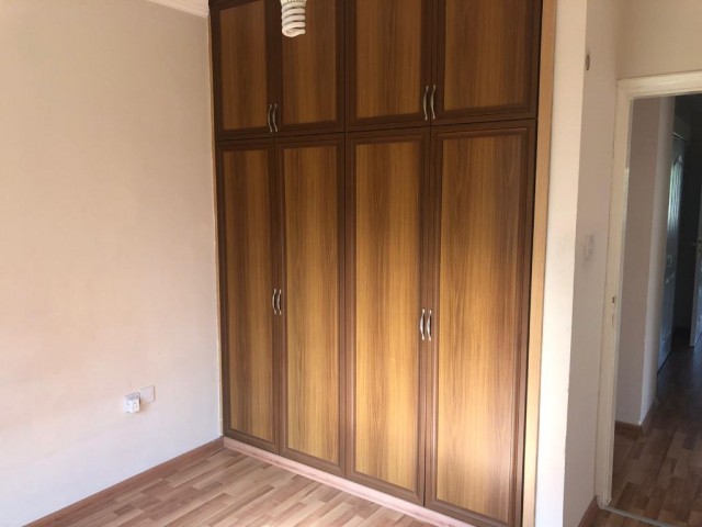 Flat To Rent in Girne Merkez, Kyrenia