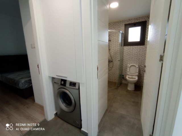 LEFKOŞA DEREBOYU IŞIKLARI YAKININDA FULL EŞYALI 2+1 MERKEZİ ISITMALI ve SOĞUTMALI LÜKS DAİRE!