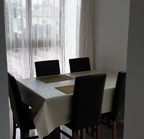 Flat To Rent in Türk Mahallesi, Kyrenia