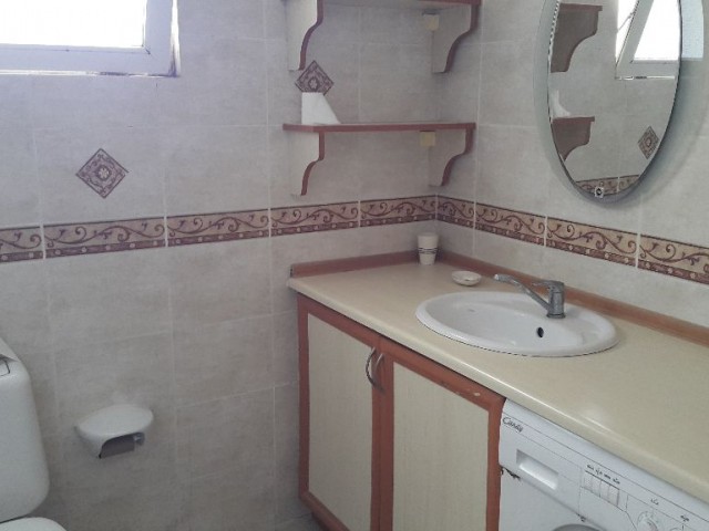 Flat To Rent in Girne Merkez, Kyrenia