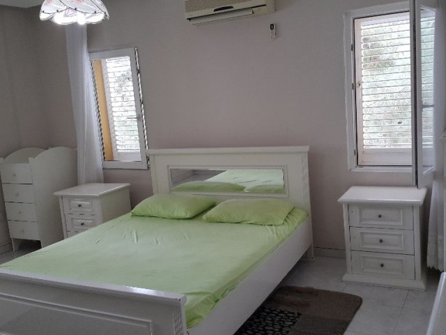 Flat To Rent in Girne Merkez, Kyrenia