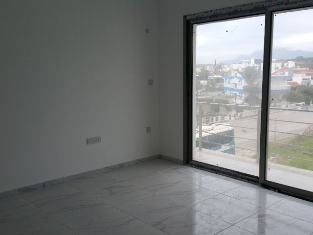 2+ 1 (85m2) APARTMENT IN A VERY NICE LOCATION WITH A TURKISH COB IN MITREELI!!(THE LAST 4 PIECES)!! ** 