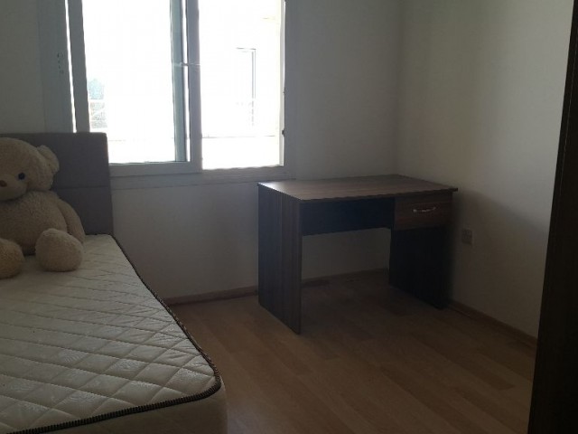 Flat To Rent in Dikmen, Kyrenia