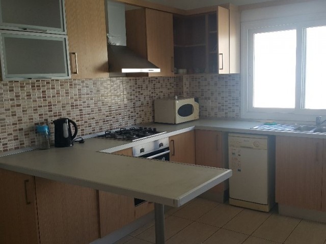 Flat To Rent in Dikmen, Kyrenia