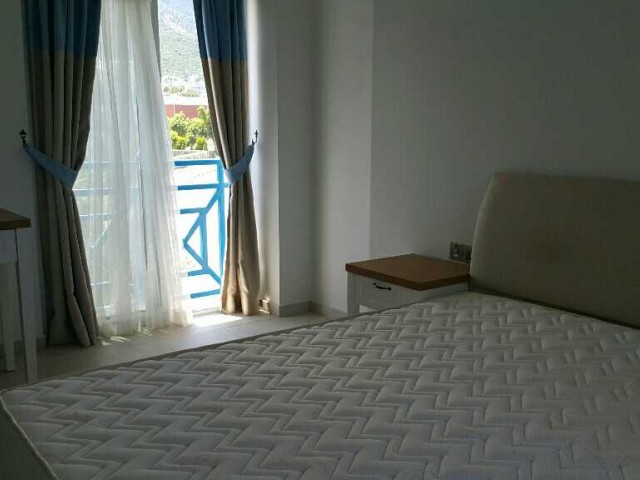 Flat To Rent in Alsancak, Kyrenia