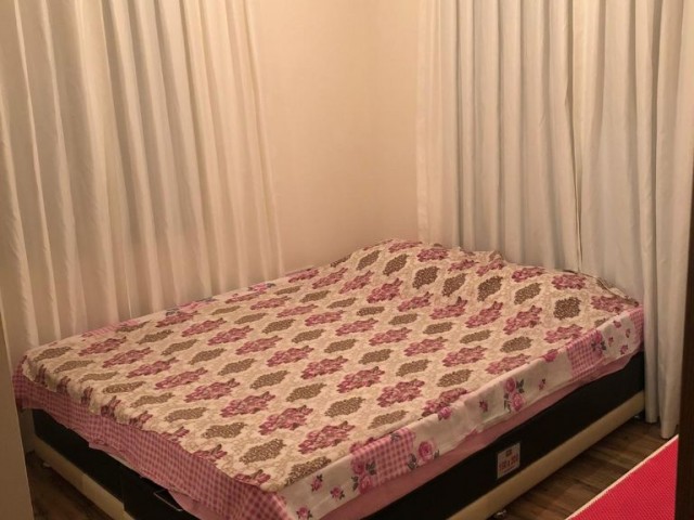 GİRNE MERKEZ PİA BELLA ARKASI  2+1 FULL EŞYALI DAİRE!!