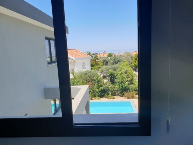 VOLL MÖBLIERTE LUXUS 4+1 VILLA MIT PRIVATEM POOL IN KYRENIA CHATALKÖY!!! ** 