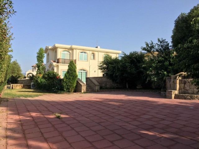 Villa To Rent in Çatalköy, Kyrenia