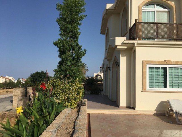 Villa To Rent in Çatalköy, Kyrenia