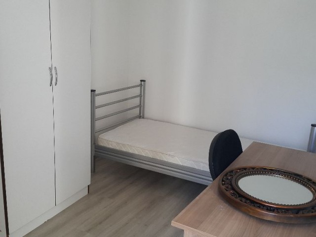 Flat To Rent in Girne Merkez, Kyrenia