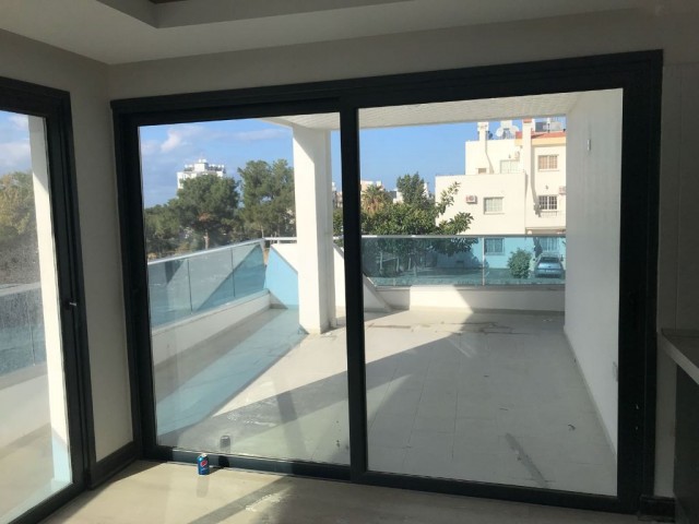 Flat To Rent in Girne Merkez, Kyrenia