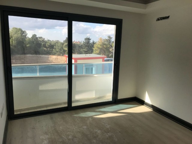 Flat To Rent in Girne Merkez, Kyrenia