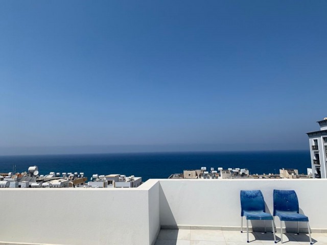 Penthouse To Rent in Girne Merkez, Kyrenia