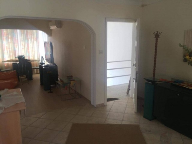 Flat To Rent in Kumsal, Nicosia