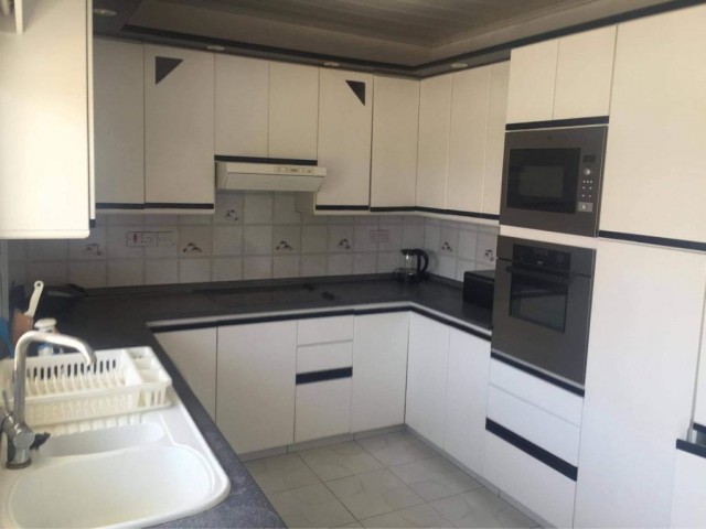 Flat To Rent in Kumsal, Nicosia