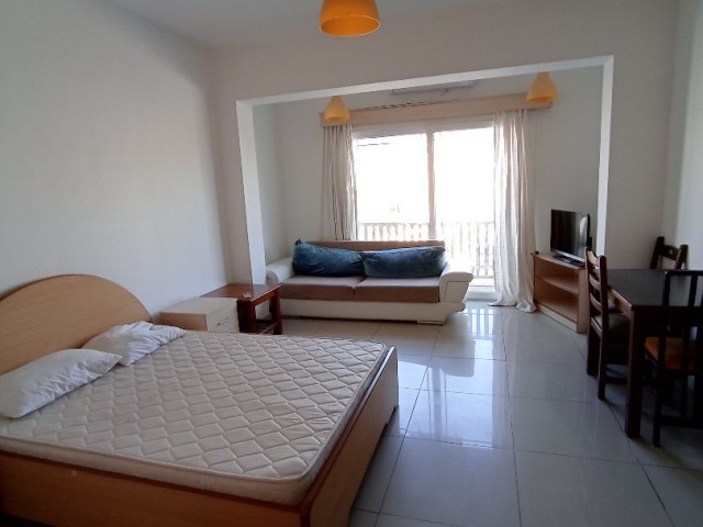 Studio Flat To Rent in Karaoğlanoğlu, Kyrenia