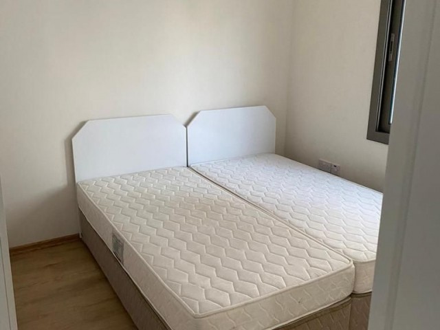 GİRNE AKÇİÇEK HASTANESİ YAKININDA EŞYALI 2+1 DAİRE