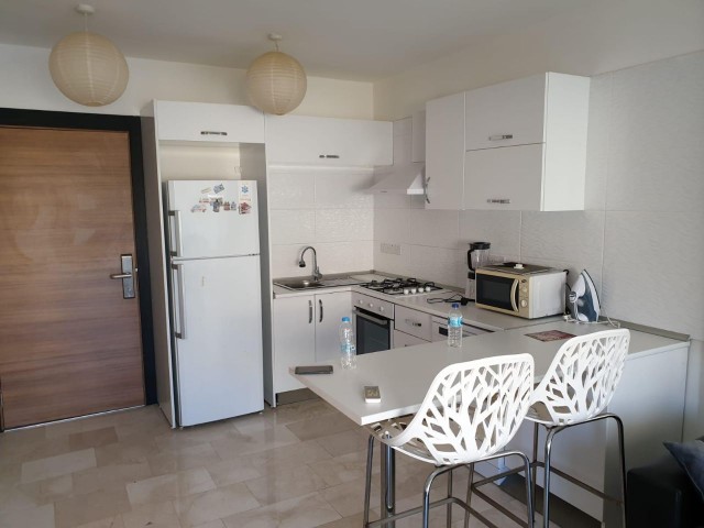 1 + 1 LUXUSWOHNUNG IN KYRENIA NUSMAR MARKET ** 