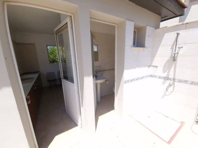 4+1 VILLA MIT PRIVATEM POOL IN KYRENIA DOĞANKÖY