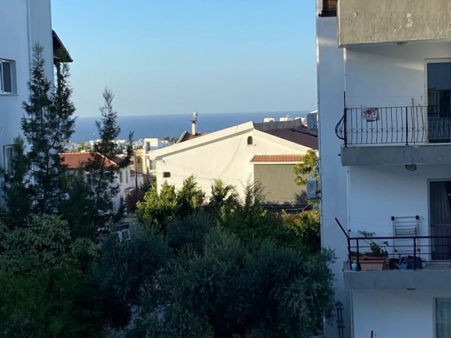 SCHNÄPPCHEN 2+1 WOHNUNG IN ALSANCAK ZU VERKAUFEN!