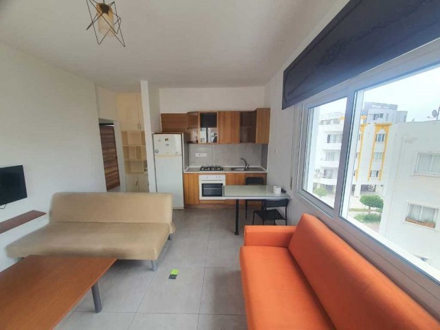 Flat To Rent in Girne Merkez, Kyrenia