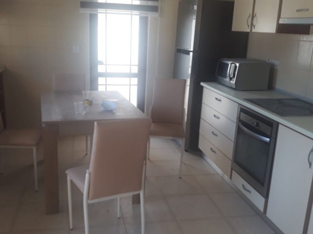 Alsancak 170 m2 for rent ** 